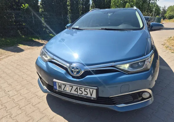 toyota opolskie Toyota Auris cena 52000 przebieg: 255359, rok produkcji 2015 z Uniejów